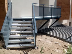 Installation d'un escalier métallique près de Voiron